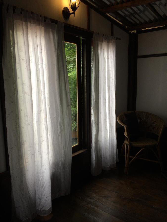Pomelo Restaurant And Guesthouse - Fishermen & Tammarine Cottages Riverfront - Experience Nature, Culture And Adventure & Tailor-Made Tour Ban Khon Exterior photo